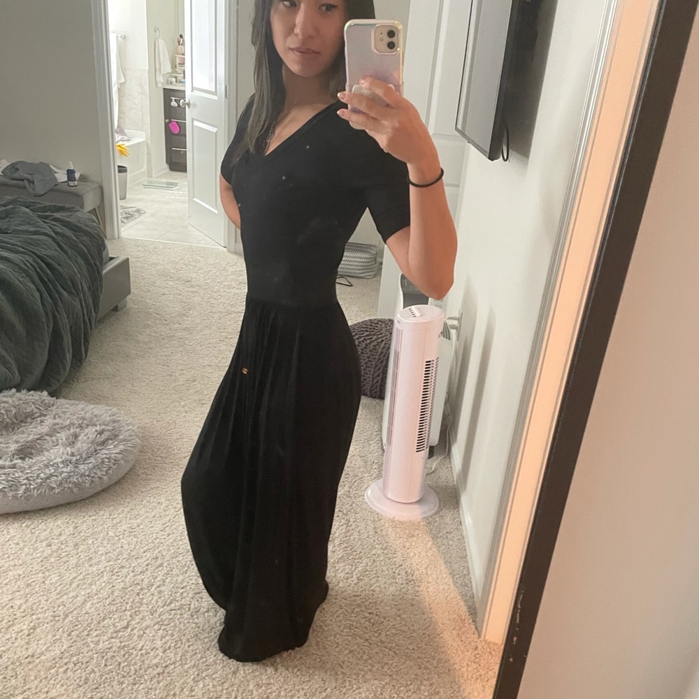 Black Flowy Jumpsuit Romper size XS
